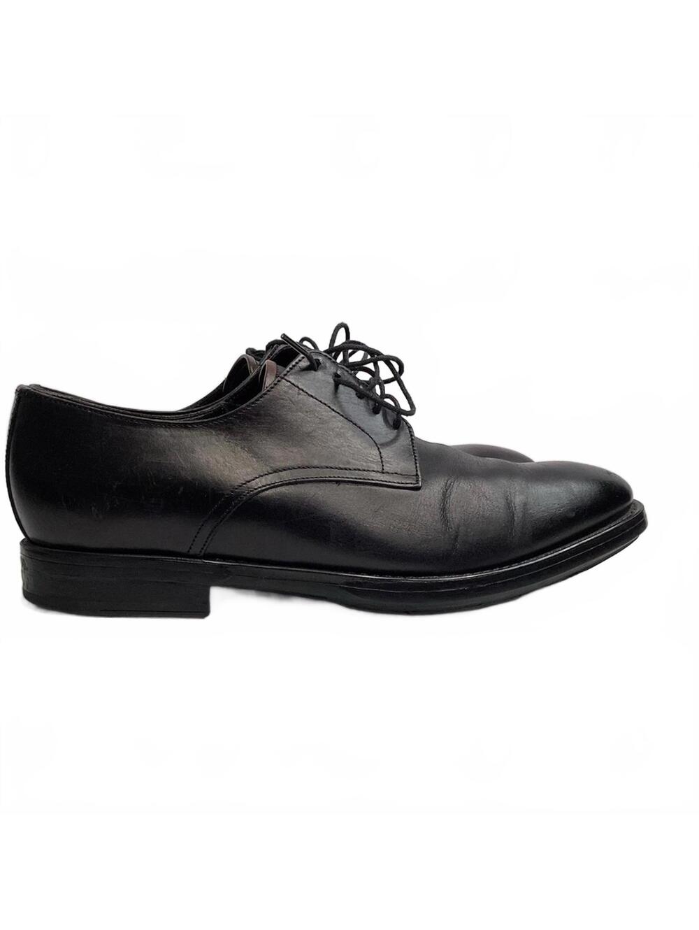 Paul Smith men’s black lace up dress shoes. In excellent condition